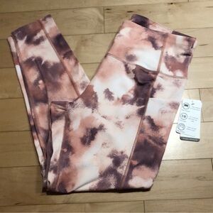 Apana Women’s Size XL Pink and Burgundy Tie-Dye 7/8 Leggings Cell phone pockets